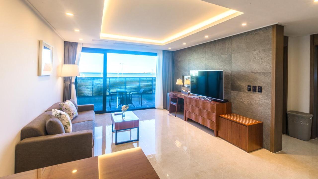 Marvillrick Spa&Poolvilla เมืองเชจู ภายนอก รูปภาพ